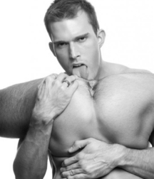 Random Stuff  Daddy Finds HOT 573e52566743d.jpg