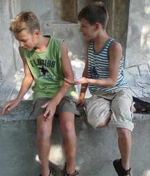 Hot and Random 574130020bc0d.jpg