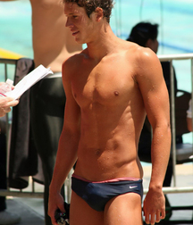 Hot 4 57434f5de2342.jpg