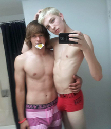 Hot 4 57434f791c0bc.jpg