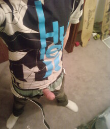 Just a mix of pics selfie cookies boys porn 626ac6faa0b3f.jpg