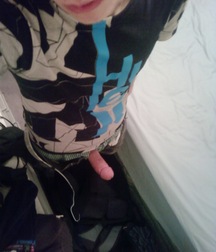 Just a mix of pics selfie cookies boys porn 626ac6fd4511d.jpg