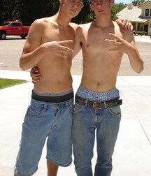 Just a mix of pics selfie cookies boys porn 626ac733555ae.jpg