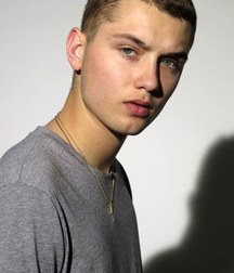 Teenager Boys 2 5d223f3b6b602.jpg