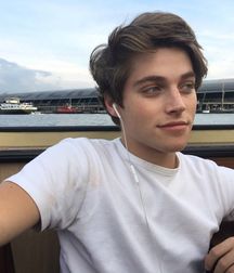 Teenager Boys 2 5d223f3e149a0.jpg