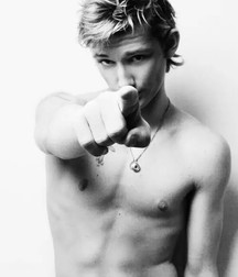 Sexy Blonde Guys 5d3918f2dd452.jpg