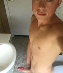 Selfie 4 naked teen porn 5e167d6bed19a.jpeg