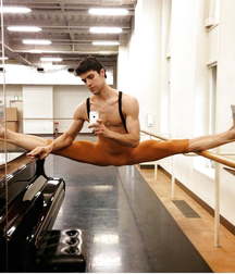 Beautiful Ballet Boys 5e3a042ae9054.jpg