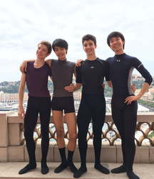 Beautiful Ballet Boys 5e3a04422db8e.jpg