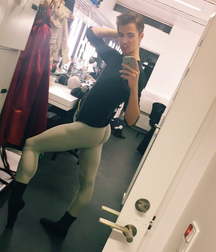Beautiful Ballet Boys 5e3a044c31ec4.jpg