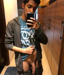 Selfies 5 5e6c2db18086d.jpg