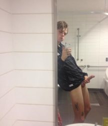 Selfies 5 5e6c2dc305a42.jpg