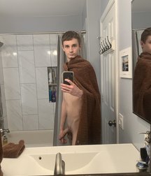Selfies 8 Cute self pics 5e9f9dce8446b.jpg