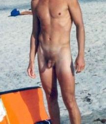Retro Beach 5ea8b34dc3e9e.jpg