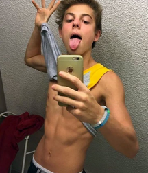 Selfie 12   5ecb07d01fb30.png