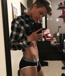 Selfie 12   5ecb07d2ee12b.jpg