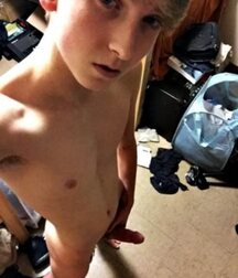 Selfies 13 Mix homemade 5ee6b1bb07e97.jpg