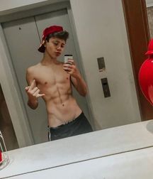 Selfies boys porn 14 Mix 5ee6cd81c788a.jpg