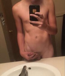 Selfies boys porn 14 Mix 5ee6cd9f023b4.jpg
