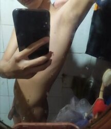 Selfies boys porn 14 Mix 5ee6cdbaa74b8.jpg