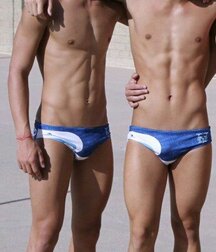 Selfies 17 Speedo heaven 5f0a6b50b3851.jpg