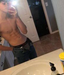 Selfies 18 Super Skinny 2 5f65197f47f5b.jpg