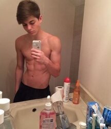 Selfie Gay Tube 20 5f8b8672bdd21.jpg