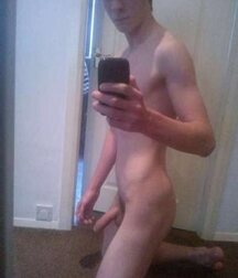 Selfie Gay Tube 20 5f8b86be1239b.jpg