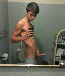 Selfie 21 twinks gay porn tube guys 5f8cd47a513af.jpeg