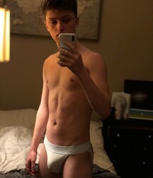 Super selfie gay tube pics 22 5fa9ee5231103.jpeg