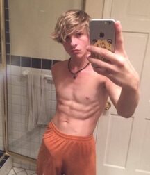 Abs-olutley cute gay tube 5fb5bb0dd4242.jpg