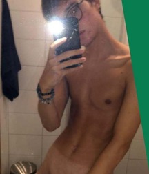 Selfie 24: Super Stash Gay Tube 5fd542e9063de.jpg
