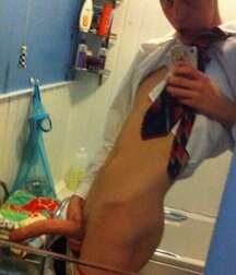 Selfie 24: Super Stash Gay Tube 5fd54310886ed.jpg