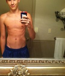 Selfies 25 Best Dressed Gay Tube 5fda818958a05.jpg