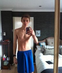 Selfies 25 Best Dressed Gay Tube 5fda81ab59ac3.jpg