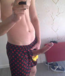 Selfies 29 Showing and sharing boys porn 602b00f787dec.jpeg