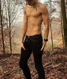 Selfie Posing pics gay tube cute 31  605670884bb18.jpg