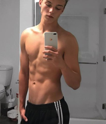 Selfie 22 Hot Hot Dudes Gay Porn 6184808b28ea1.png