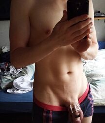Selfie 22 Hot Hot Dudes Gay Porn 618480e374a30.jpg