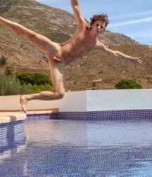 Selfie 22 Hot Hot Dudes Gay Porn 61848107671cd.jpg