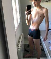 Selfie 45 Hardness Twink Cock Boys Porn 61cbf7cc6f868.jpg