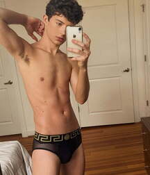 Selfie Gay Porn Studs Showing Cocks Snap 61dcef8310b12.jpg