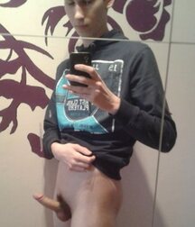 Selfie Boys Porn Showtime Cute guys big 62ba0c590d676.jpg