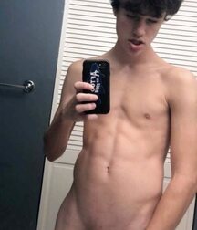 55 Selfie Size-able meat 62c352ecb243a.jpg