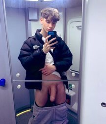 55 Selfie Size-able meat 62c352f570975.jpg