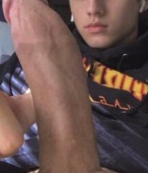 55 Selfie Size-able meat 62c353162c42a.jpg