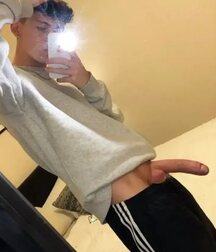 55 Selfie Size-able meat 62c353213a09e.jpg