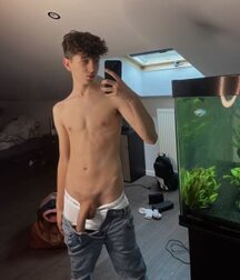 55 Selfie Size-able meat 62c3533008ff7.jpg