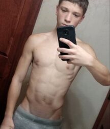 Wow Porn Boys Selfie Boners & more 62c777d1c2229.jpg