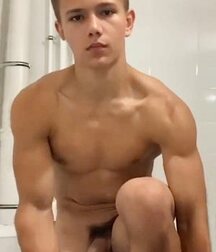 Wow Porn Boys Selfie Boners & more 62c7781c217b2.jpg